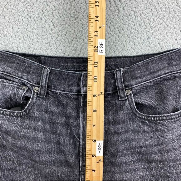 American Eagle Stretch Super High-Rise Baggy Straight Cargo Jean  | Size: 2  Reg - Picture 9 of 15